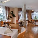Nikol 3 Club Bor Apartment Velingrad