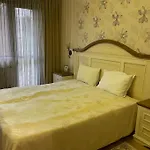 아파트 Nikol 3 Club Bor 벨린그래드