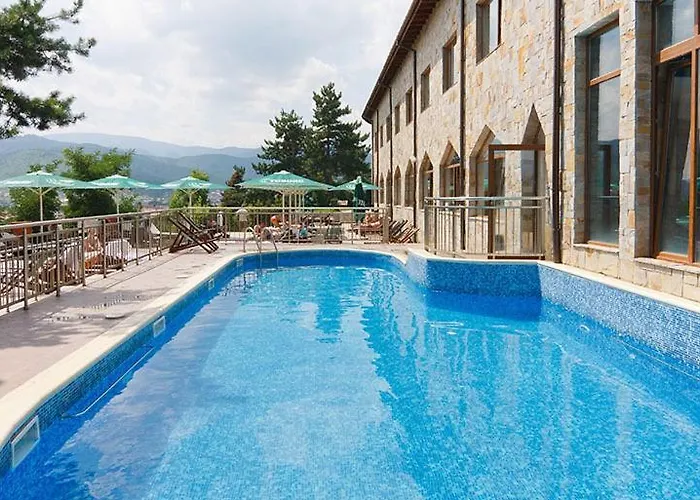 Apartment Nikol 3 Club Bor