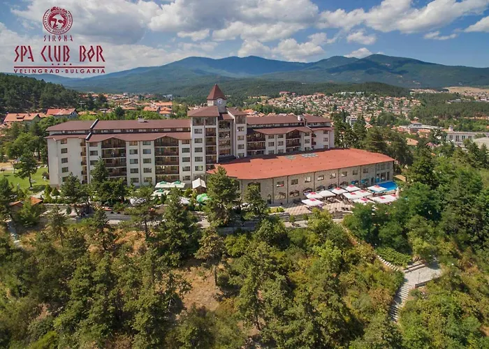 アパート Nikol 3 Club Bor